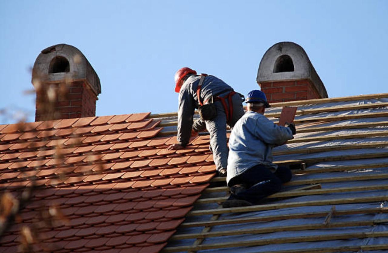 Roofing contractors